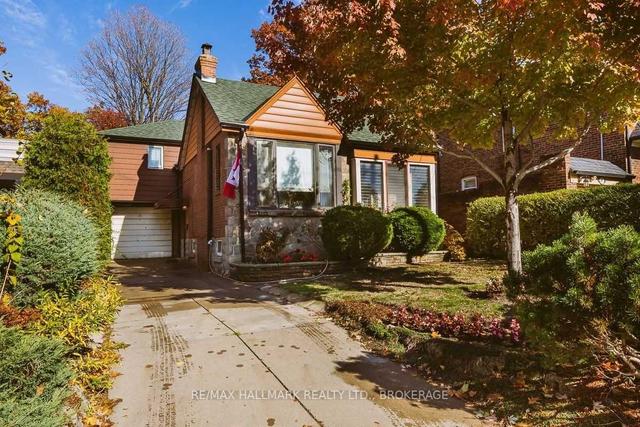 58 Four Oaks Gate, House detached with 2 bedrooms, 2 bathrooms and 4 parking in Toronto ON | Image 1