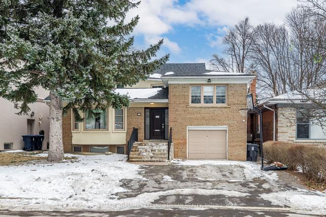 46 Stormont Ave, House detached with 6 bedrooms, 6 bathrooms and 5 parking in Toronto ON | Image 1