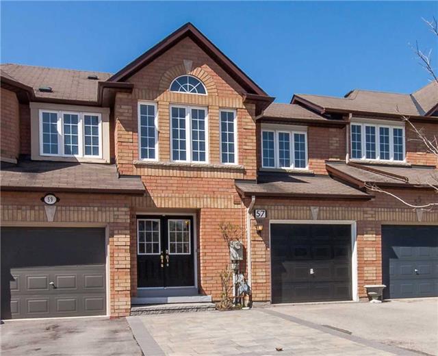 57 Bloomgate Cres, House attached with 3 bedrooms, 4 bathrooms and 3 parking in Richmond Hill ON | Image 1