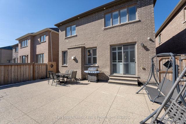 24 Argelia Cres, House detached with 5 bedrooms, 4 bathrooms and 6 parking in Brampton ON | Image 30
