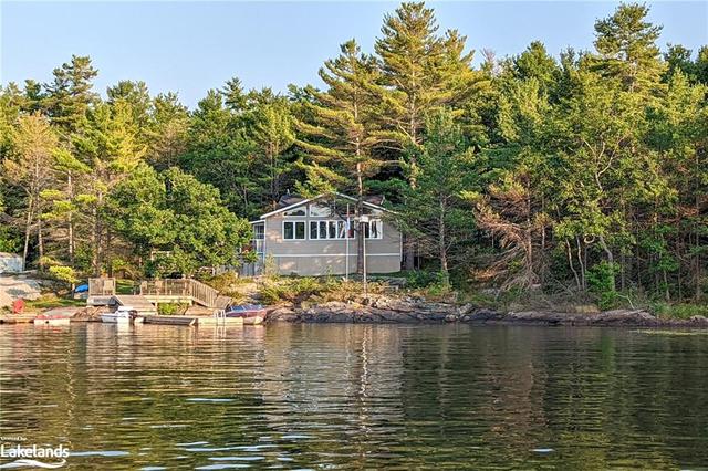236 Island 820 / Mermaid Island, House detached with 3 bedrooms, 2 bathrooms and null parking in Georgian Bay ON | Image 12