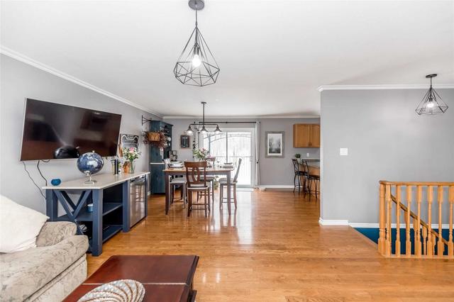 1968 Line 2 North Line N, House detached with 2 bedrooms, 3 bathrooms and 7 parking in Oro Medonte ON | Image 5