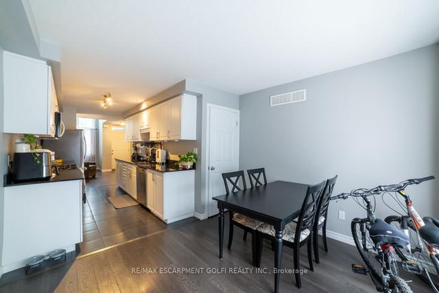 180 Wilson St, House attached with 3 bedrooms, 2 bathrooms and 1 parking in Hamilton ON | Image 5