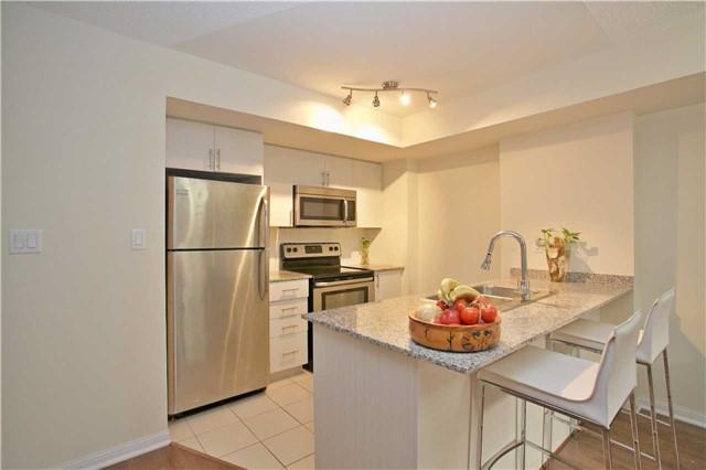 140 - 13 Foundry Ave, Townhouse with 2 bedrooms, 2 bathrooms and 1 parking in Toronto ON | Image 5
