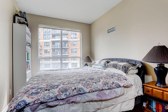 309 - 1 Lomond Dr, Condo with 2 bedrooms, 2 bathrooms and 1 parking in Toronto ON | Image 13
