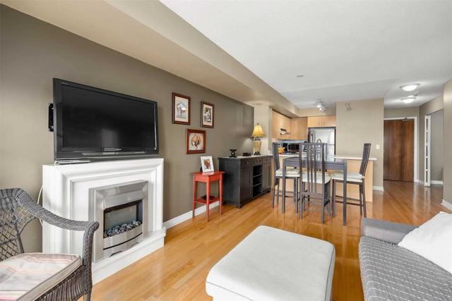 1811 - 33 Elm Dr, Condo with 1 bedrooms, 1 bathrooms and 1 parking in Mississauga ON | Image 4