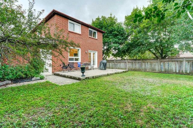 24 Carnelly Cres, House detached with 3 bedrooms, 3 bathrooms and 4 parking in Ajax ON | Image 19