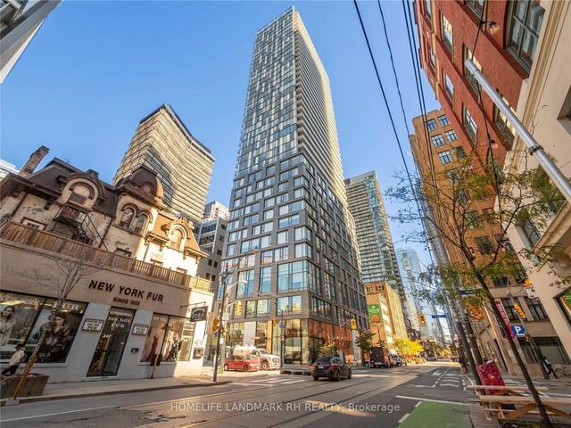 818 - 101 Peter St, Condo with 1 bedrooms, 1 bathrooms and 0 parking in Toronto ON | Image 1