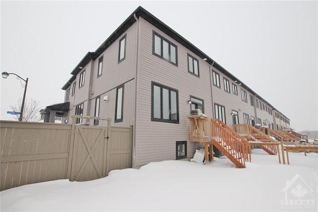 569 Radiant Private, Townhouse with 4 bedrooms, 3 bathrooms and 2 parking in Ottawa ON | Image 28