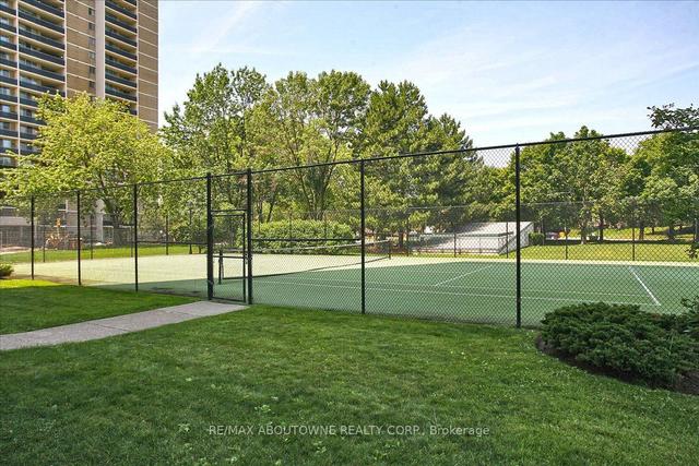 1810 - 812 Burnhamthorpe Rd, Condo with 2 bedrooms, 2 bathrooms and 2 parking in Toronto ON | Image 27