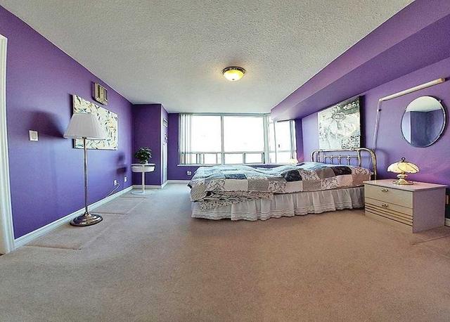 2726 - 68 Corporate Dr, Condo with 2 bedrooms, 2 bathrooms and 1 parking in Toronto ON | Image 7