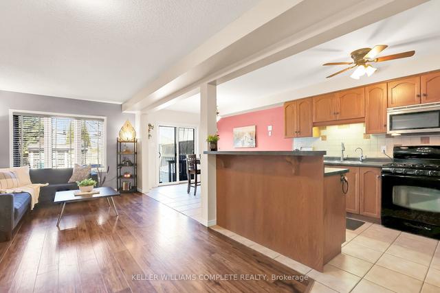 76 Magnolia Cres, House attached with 2 bedrooms, 3 bathrooms and 3 parking in Grimsby ON | Image 23