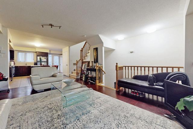 10 - 5005 Oscar Peterson Blvd, Townhouse with 3 bedrooms, 3 bathrooms and 1 parking in Mississauga ON | Image 31