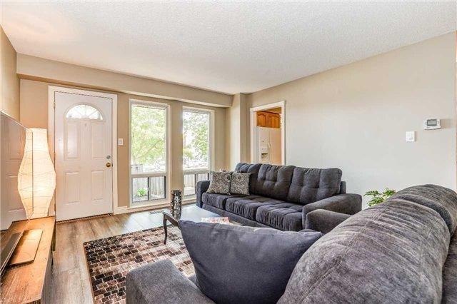 10 - 1331 Mary St N, Townhouse with 3 bedrooms, 1 bathrooms and 1 parking in Oshawa ON | Image 7