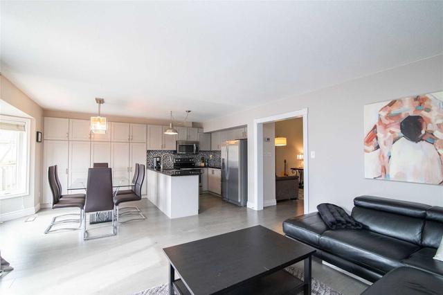 30 - 320 Hamilton Dr, Townhouse with 3 bedrooms, 4 bathrooms and 2 parking in Hamilton ON | Image 39