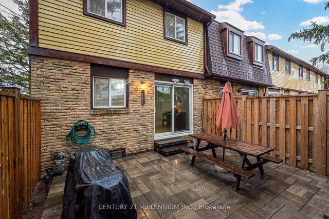 47 - 45 Hansen Rd N, Townhouse with 3 bedrooms, 2 bathrooms and 1 parking in Brampton ON | Image 31