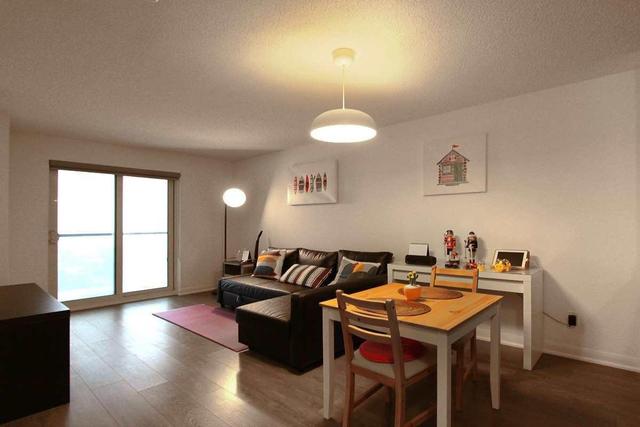 907 - 5162 Yonge St, Condo with 1 bedrooms, 1 bathrooms and 1 parking in Toronto ON | Image 2