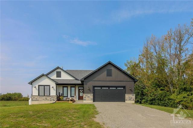 544 County Road 42 Road, House detached with 3 bedrooms, 2 bathrooms and 10 parking in Athens ON | Image 1