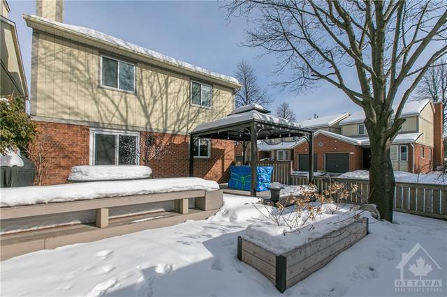 10 Buckingham Private, Townhouse with 3 bedrooms, 3 bathrooms and 2 parking in Ottawa ON | Image 26