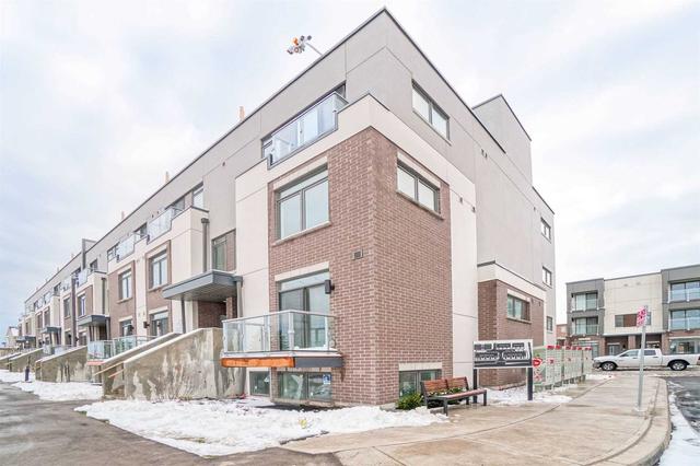318 - 3058 Sixth Line, Townhouse with 2 bedrooms, 2 bathrooms and 1 parking in Oakville ON | Image 12