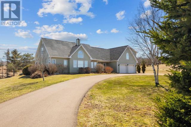 689 Canoe Cove Road, House detached with 5 bedrooms, 3 bathrooms and null parking in West River PE | Image 4