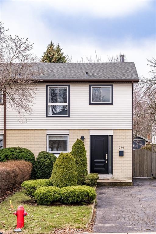 246 Golden Orchard Drive, House semidetached with 3 bedrooms, 1 bathrooms and 3 parking in Hamilton ON | Image 48