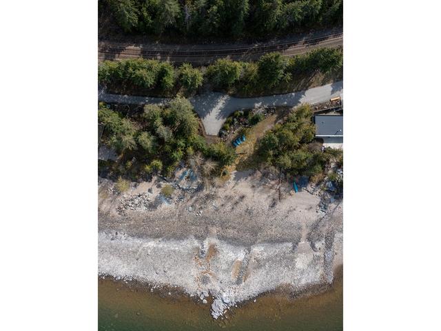 285 Kootenay Lake Road, House detached with 3 bedrooms, 4 bathrooms and 2 parking in Central Kootenay E BC | Image 56