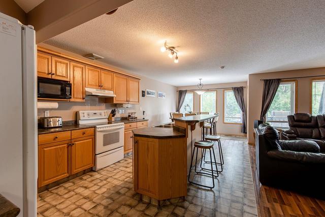 491 Sierra Boulevard Sw, House detached with 4 bedrooms, 3 bathrooms and 5 parking in Medicine Hat AB | Image 3