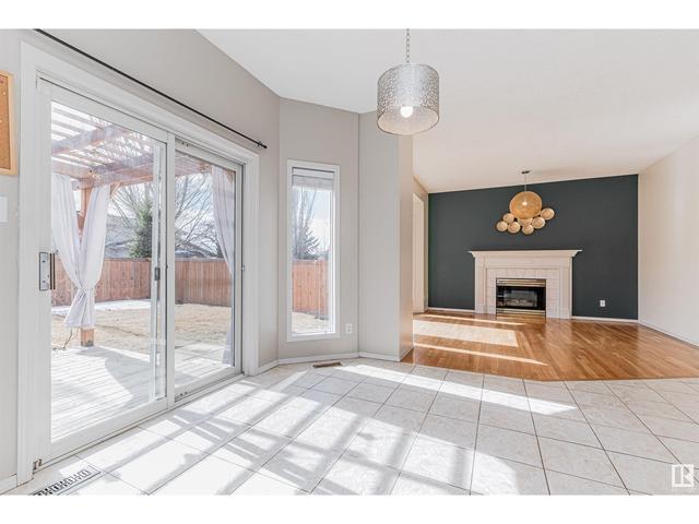 12831 145 Av Nw, House detached with 4 bedrooms, 3 bathrooms and 4 parking in Edmonton AB | Image 16