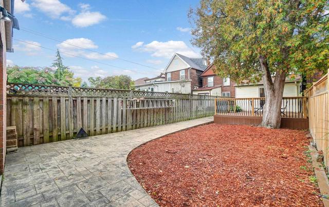 562 Beresford Ave, House detached with 3 bedrooms, 2 bathrooms and 1 parking in Toronto ON | Image 30