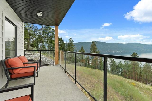 1806 Grey Owl Court, House detached with 4 bedrooms, 3 bathrooms and 3 parking in Kelowna BC | Image 15