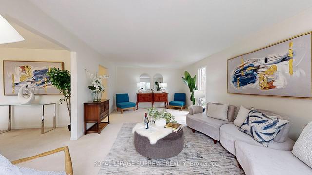 12 - 20 La Rose Ave, Townhouse with 4 bedrooms, 4 bathrooms and 2 parking in Toronto ON | Image 16
