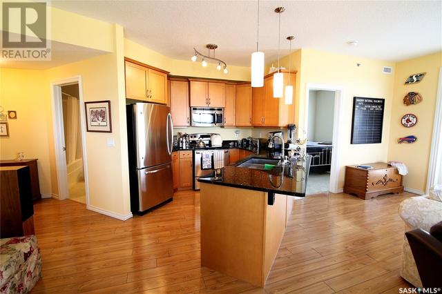 303 - 2160 Heseltine Road, Condo with 2 bedrooms, 2 bathrooms and null parking in Regina SK | Image 12