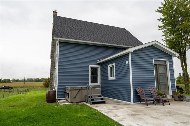 16250 Elm Road, House detached with 3 bedrooms, 2 bathrooms and 15 parking in North Stormont ON | Image 3