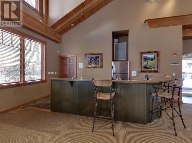 311, - 150 Crossbow Place, Condo with 2 bedrooms, 2 bathrooms and 2 parking in Canmore AB | Image 36