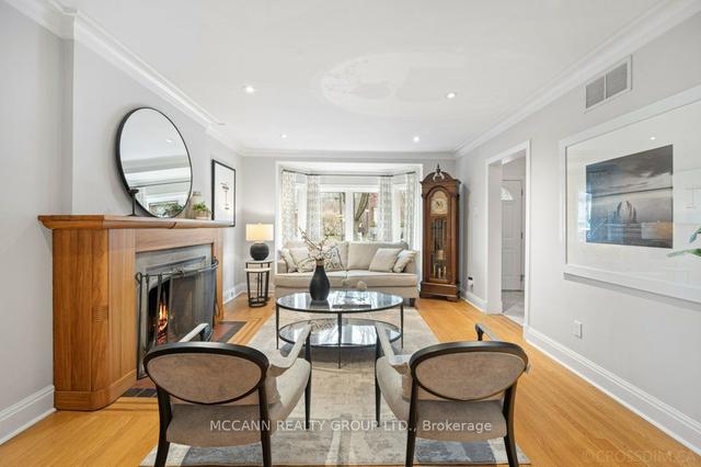 81 Felbrigg Ave, House detached with 3 bedrooms, 4 bathrooms and 4 parking in Toronto ON | Image 37