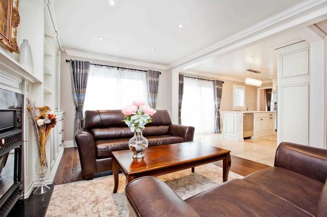 1 Lombardy Lane, House detached with 4 bedrooms, 5 bathrooms and 8 parking in Markham ON | Image 7