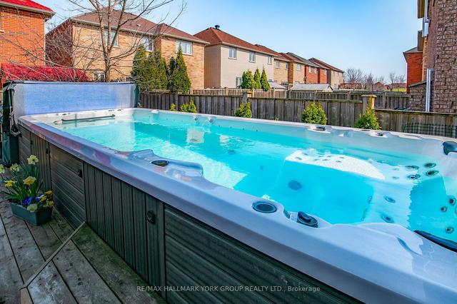 56 Anjac Cres, House detached with 3 bedrooms, 4 bathrooms and 4 parking in Markham ON | Image 12