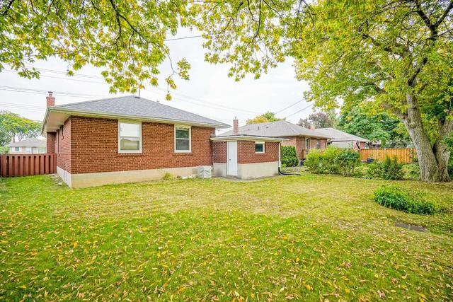 1554 Pharmacy Ave, House detached with 3 bedrooms, 2 bathrooms and 5 parking in Toronto ON | Image 26
