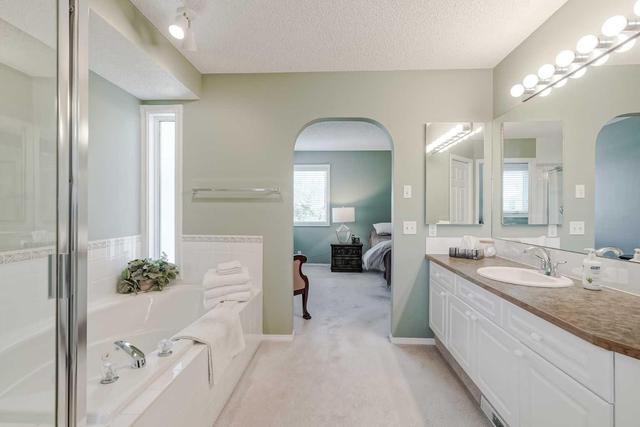50 Mt Yamnuska Court Se, House detached with 3 bedrooms, 2 bathrooms and 4 parking in Calgary AB | Image 19