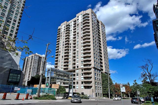 604 - 18 Hillcrest Ave, Condo with 2 bedrooms, 2 bathrooms and 1 parking in Toronto ON | Image 12