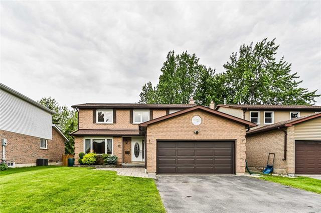 1097 Wildwood Dr, House detached with 4 bedrooms, 3 bathrooms and 6 parking in Newmarket ON | Image 1