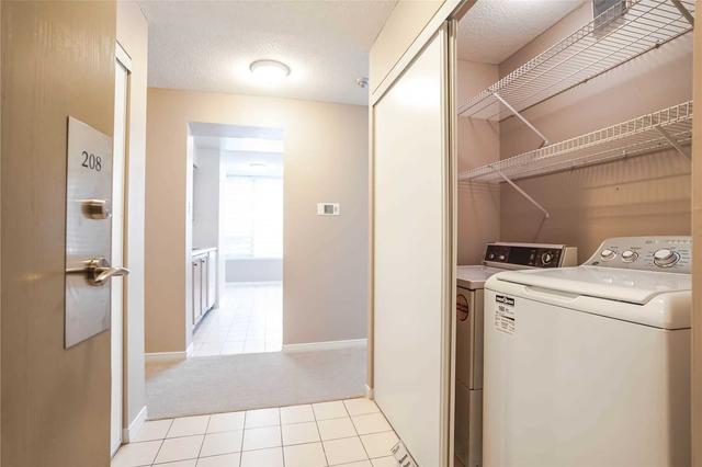 208 - 330 Rathburn Rd, Condo with 2 bedrooms, 2 bathrooms and 2 parking in Mississauga ON | Image 11