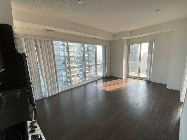 2501 - 10 Park Lawn Rd, Condo with 2 bedrooms, 2 bathrooms and 1 parking in Toronto ON | Image 26