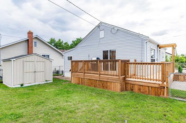 1773 Main St E, House detached with 2 bedrooms, 1 bathrooms and 5 parking in Hamilton ON | Image 16