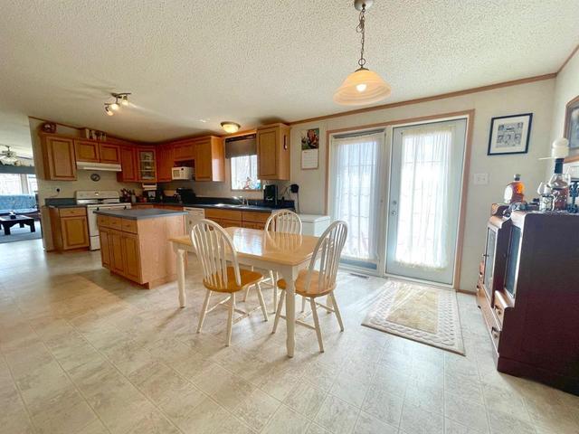742084 a/b Range Road 35, House detached with 3 bedrooms, 2 bathrooms and null parking in Grande Prairie County No. 1 AB | Image 6