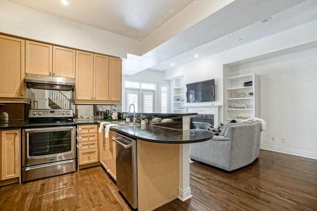 th16 - 1 Rean Dr, Townhouse with 3 bedrooms, 3 bathrooms and 1 parking in Toronto ON | Image 5