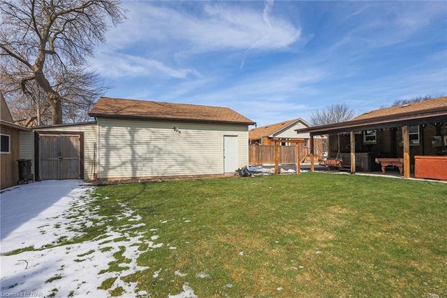 6136 Sidney Street, House detached with 4 bedrooms, 2 bathrooms and 8 parking in Niagara Falls ON | Image 20