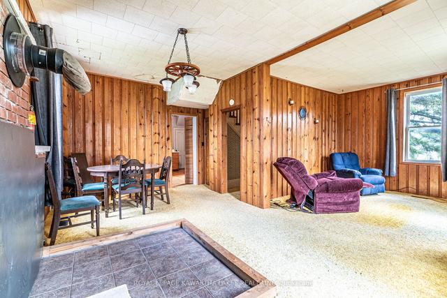 113 Long Beach Rd, Home with 3 bedrooms, 2 bathrooms and 11 parking in Kawartha Lakes ON | Image 9