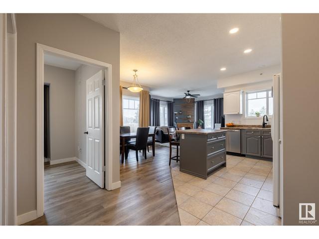 305 - 8931 156 St Nw, Condo with 3 bedrooms, 2 bathrooms and null parking in Edmonton AB | Image 10